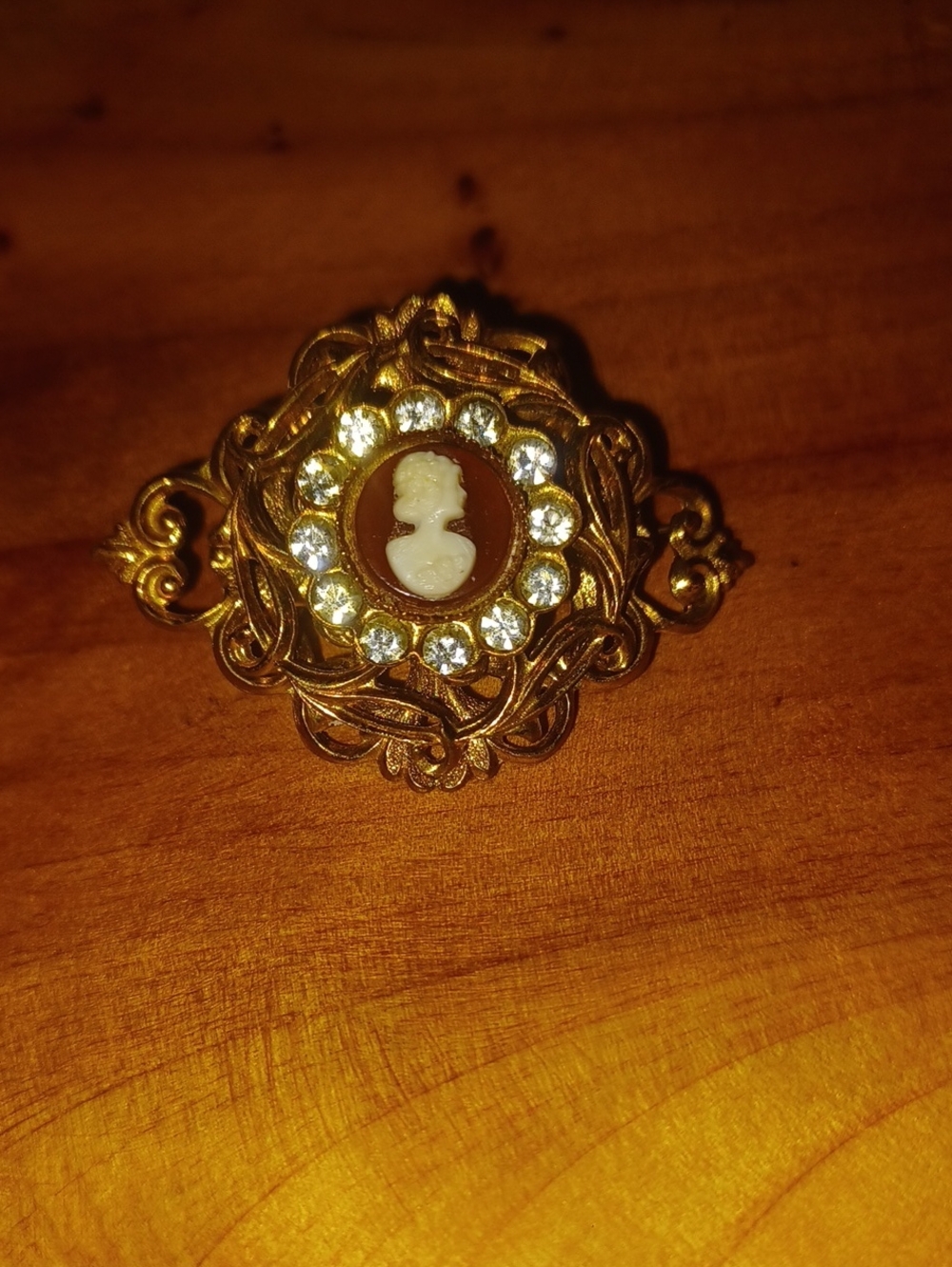 Vtg Signed CORO Rhinestone Gold Filigree Lady Cameo Brooch Pin 1.75"